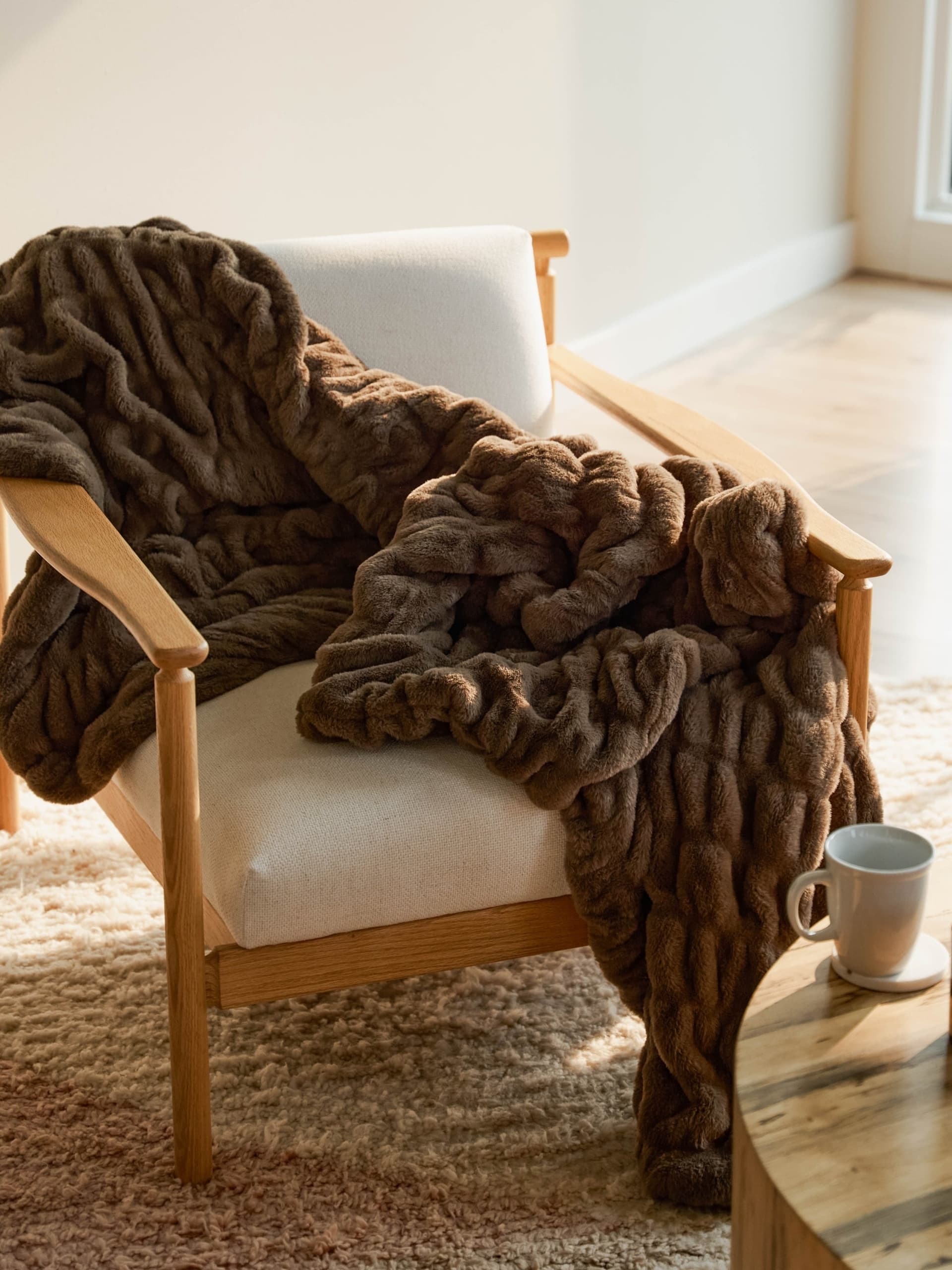 Bear blanket detail